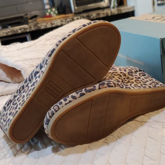 Leopard Ankle Boots - Picture 5 of 6